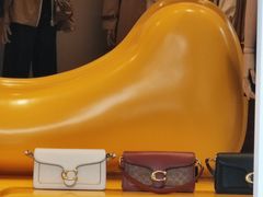 -COACH蔻驰(赛特奥特莱斯店)