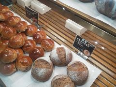-汉柏麦香德国面包房(海信店)
