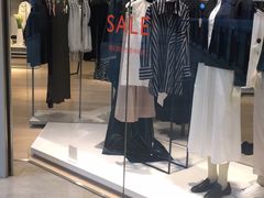 -COS(月星环球港店)