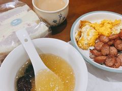 -沁屋面包店(人民东路店)