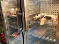 面包甜点陈列柜-NIUAN牛庵·日式和牛烧肉(恒隆店)