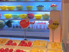 -涨巢·潮玩水疗局