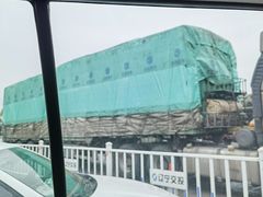 -凌海服务区-停车场