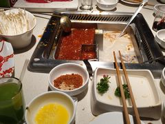 -海底捞火锅鲜切牛肉主题店(长寿路店)