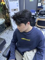 -藤野造型专业烫染接发