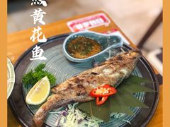 -居石捞·潮汕卤水火锅(南国明珠店)