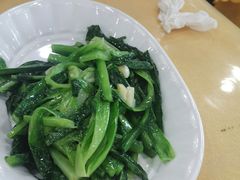 -鹏城人家海鲜酒家·23年老字号(较场尾店)