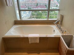 -上海浦东绿地铂骊酒店
