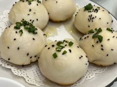 上海生煎包-上海年代·浙菜家烧·小海鲜(水上东路店)