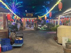 -旺角小渔村·海肠捞饭开创者(环山路店)