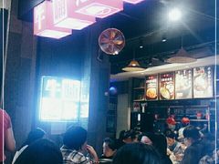 大堂-牛腩之旅·牛腩牛杂煲(光启城美食城店)
