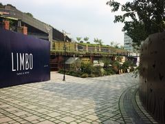 -UNI UNI(环亚凯瑟琳店)