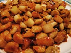 -鑫巴蜀小镇 · 水煮鱼专研店(玉桥店)