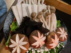 菌菇拼盘-湊湊火锅·茶憩(石家庄万象城店)