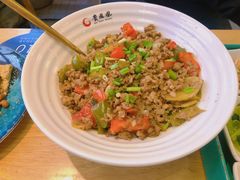 贵凤凰招牌肉臊拌饭-贵凤凰贵州米粉(望京店)