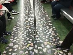 -新百广场(地铁站)