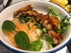 香茅烤鸡肉捞檬粉-美奈小馆·越南料理(中航城君尚购物中心店)