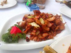 -一栋洋楼云南菜馆
