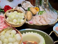 -得意咚瓜·顺德鱼生·冬瓜火锅(深圳首店)