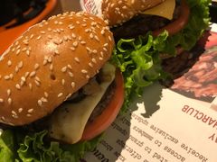 -The Habit Burger Grill 哈比特汉堡(复兴soho店)