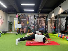 -征成健身连锁私教工作室(九公里店)