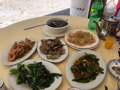 -源海渔村·现捞海鲜(大角湾店)