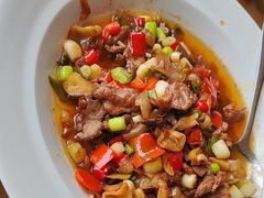 -严记小天府酸菜鱼(西四路店)