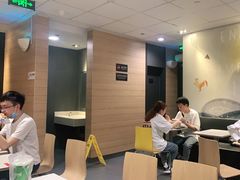 -麦当劳(世界城广场店)