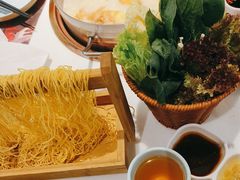 -洪氏嗨捞·猪肚鸡火锅(阳光天地店)