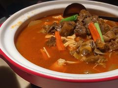 -佬麻雀·新湘菜(东方宝泰店)