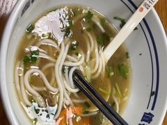 -鑫花溪牛肉米粉(凤凰街创始总店)