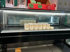 -奈雪的茶(优特汇店)