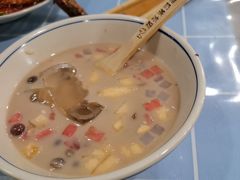 -福苗小骆驼烧烤(太奥广场店)