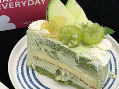 -花花卷卷·鲜食蛋糕(泉屋店)