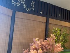 -極屋鮨牛 · 烧肉酒场(时代C馆店)