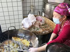 -半月镰胡姐脆皮萝卜饺子