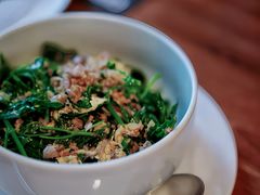 -Chom Cafe and Restaurant