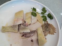 -龙悦湾酒家·八阵鱼生·渔人码头店