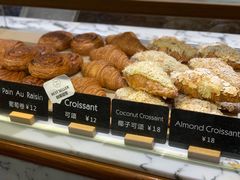 杏仁牛角包-WHEAT&BAKER麥(高新创合中心店)