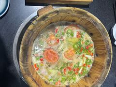 -秋语木桶鱼.酸菜鱼(开发区火车站店)