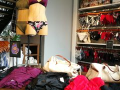 -Abercrombie & Fitch(天环广场店)