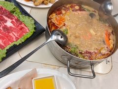 -肥仔文澳门猪骨煲(南京西路店)