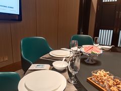 -忆江南·临江鱼馆