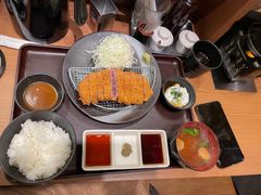 -牛カツ京都勝牛(河原町蛸薬師店)