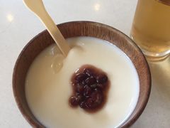 兰州酸奶-伊祥·敦煌楼