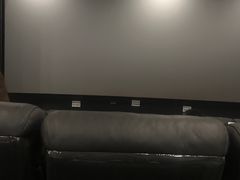 -大光明丽星VIP影城(昌里路杜比全景声店)