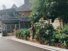 -曼丢傣家古寨