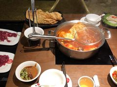 -牛焱·贵州黄牛肉火锅(城西银泰店)