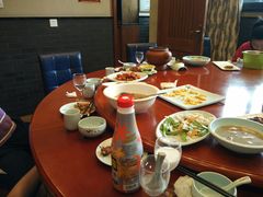 -品悦酒店(三林古镇店)