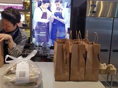 -luckincoffee瑞幸咖啡(香港名店街店)